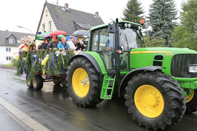 festzug_192.jpg