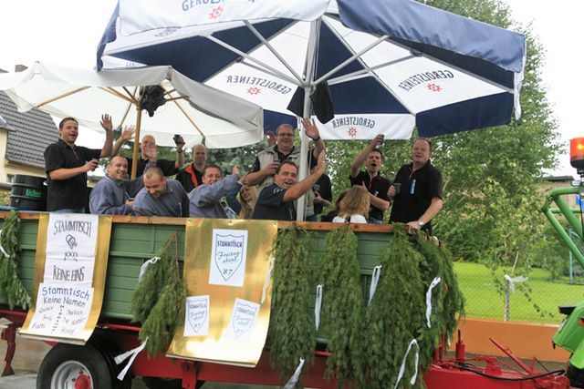 festzug_252.jpg festzug_252.jpg