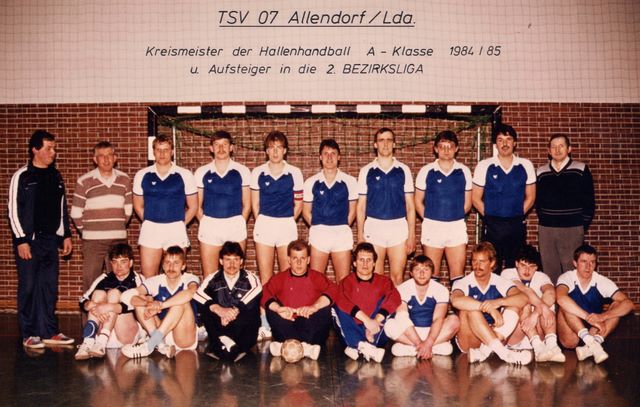 102____1985_handball_kreismeister.jpg 102____1985_handball_kreismeister.jpg