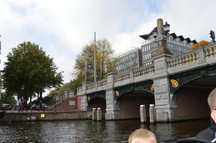DSC_0323.JPG DSC_0323.JPG